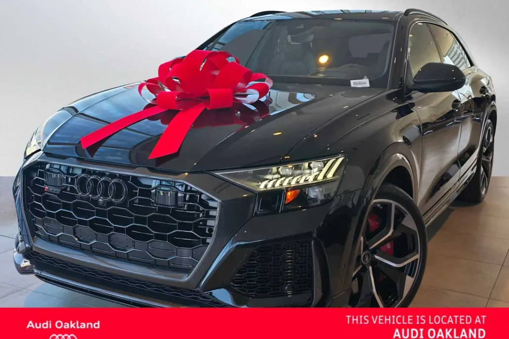 2024 Audi RS Q8 photo 1