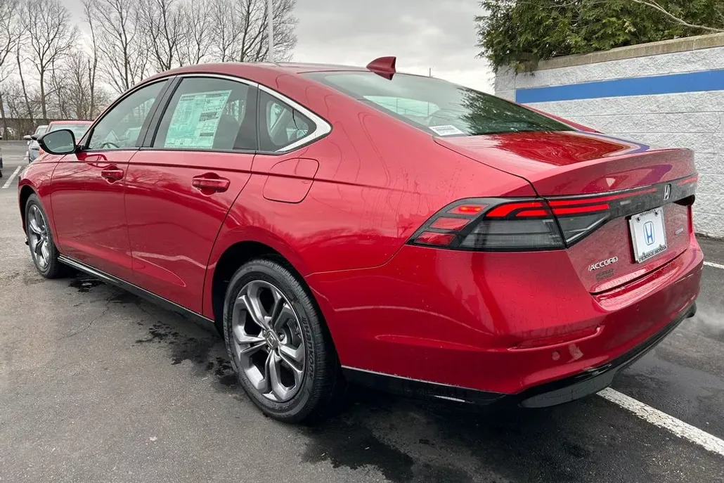 2025 Honda Accord EX-L photo 1