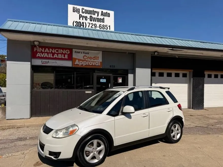 2008 Suzuki SX4 photo 1