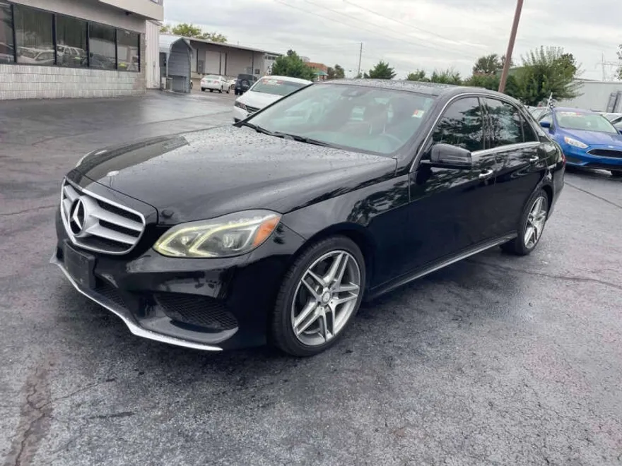 2016 Mercedes Benz E 350 4MATIC photo 1