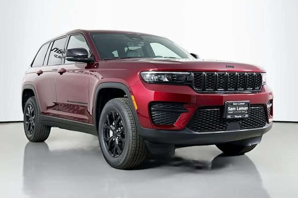 2025 Jeep Grand Cherokee Laredo Altitude photo 1