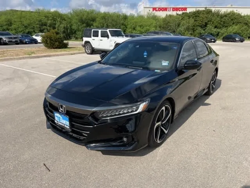 2022 Honda Accord Sport 2.0T photo 1