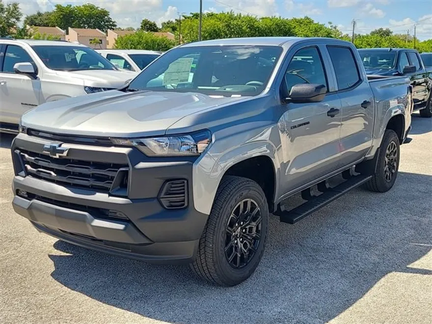 2026 Chevrolet Colorado Work Truck photo 1