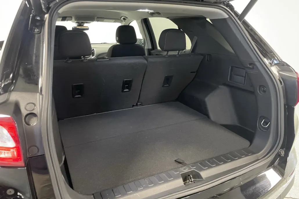 2021 Chevrolet Equinox LT photo 1