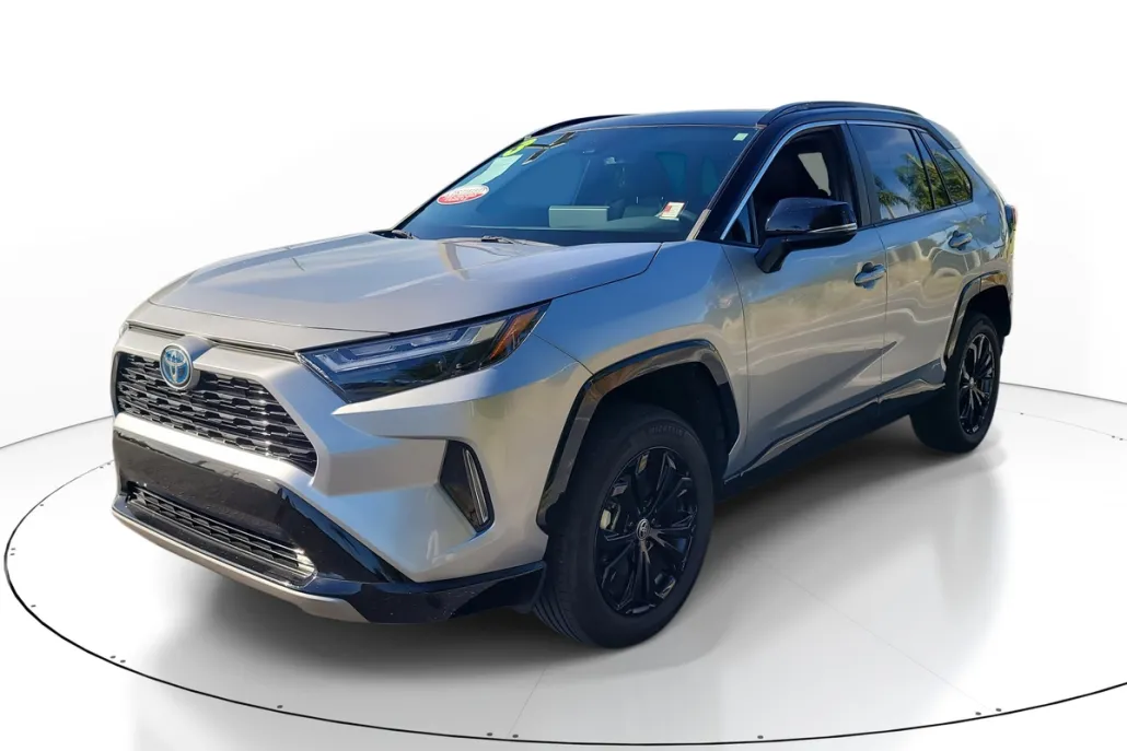 2023 Toyota RAV4 Hybrid XSE photo 1