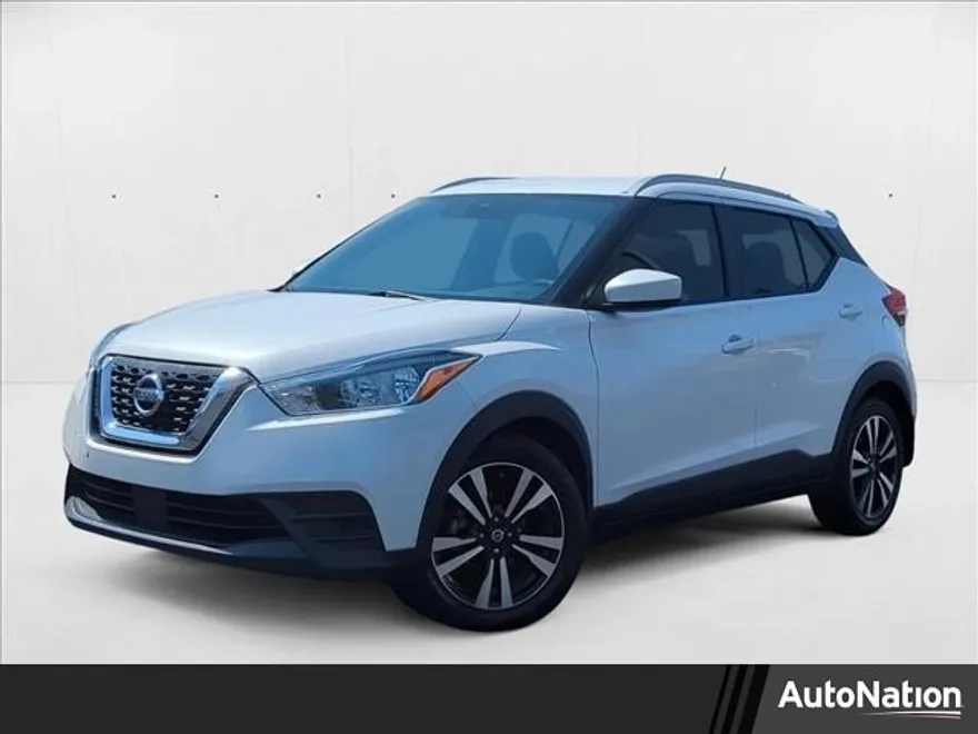 2020 Nissan Kicks SV photo 1