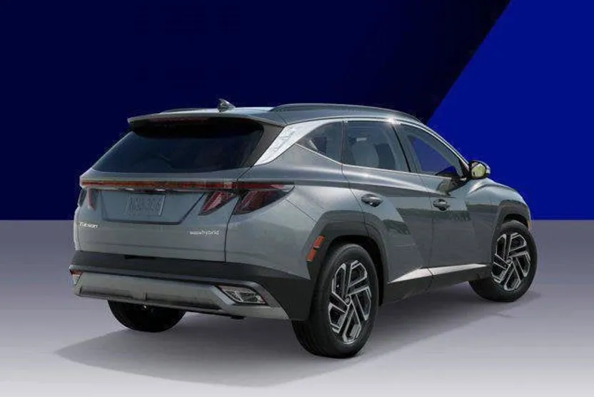2025 Hyundai Tucson Hybrid Limited photo 1