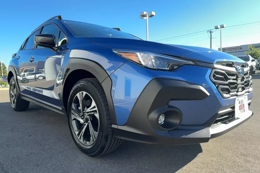 2025 Subaru Crosstrek Premium photo 1