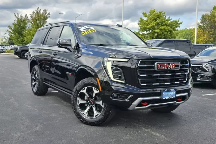 2025 Gmc Yukon AT4 photo 1