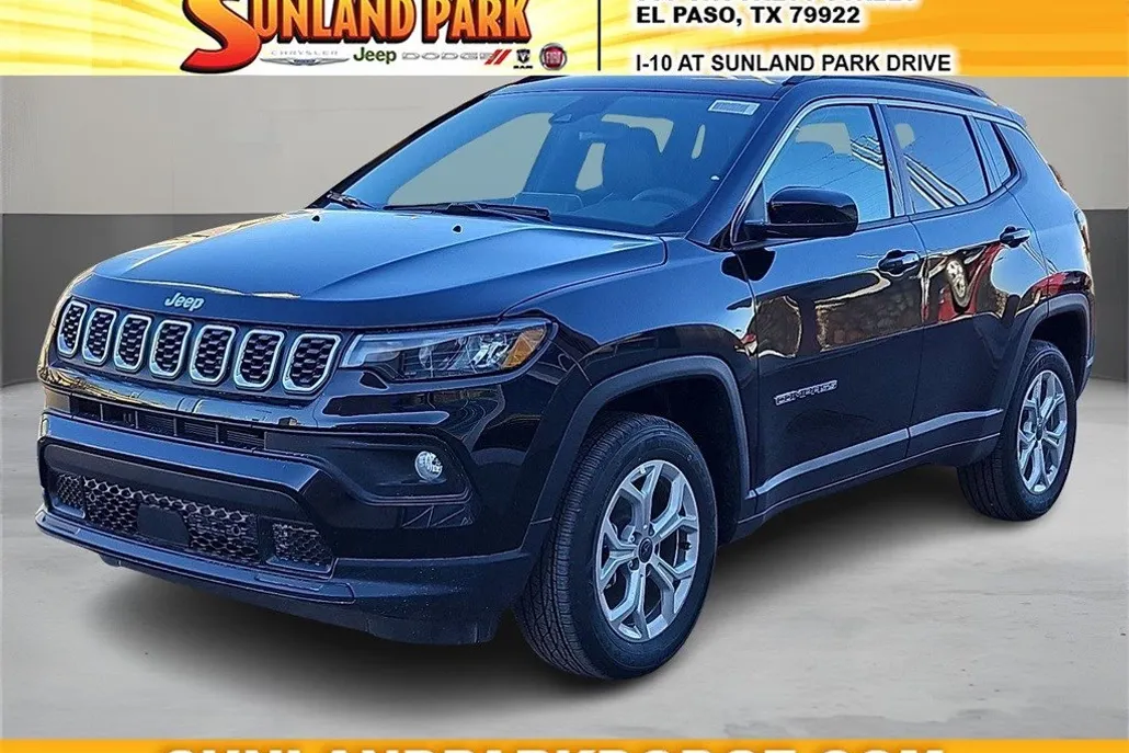 2025 Jeep Compass Latitude photo 1