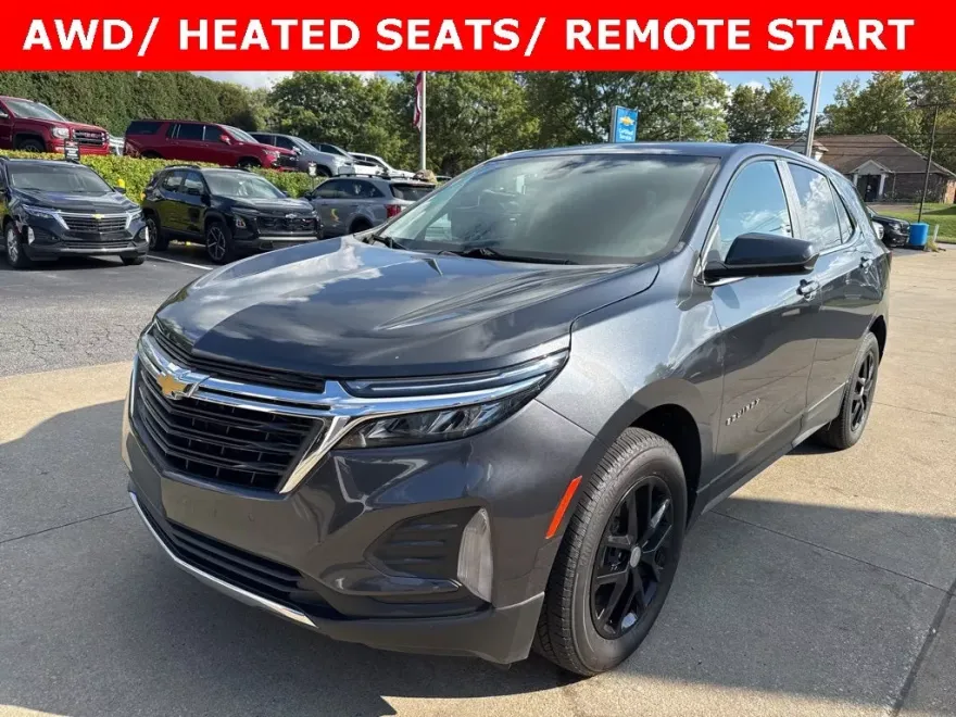 2023 Chevrolet Equinox LT photo 1