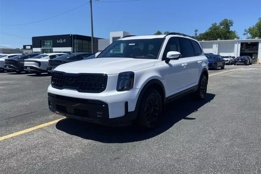 2025 Kia Telluride X-Pro photo 1