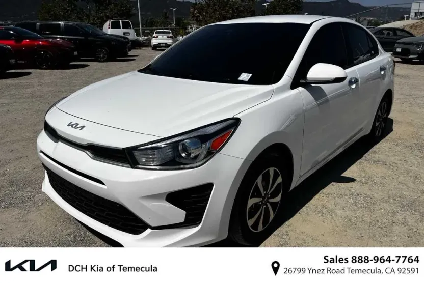 2023 Kia Rio LX S photo 1