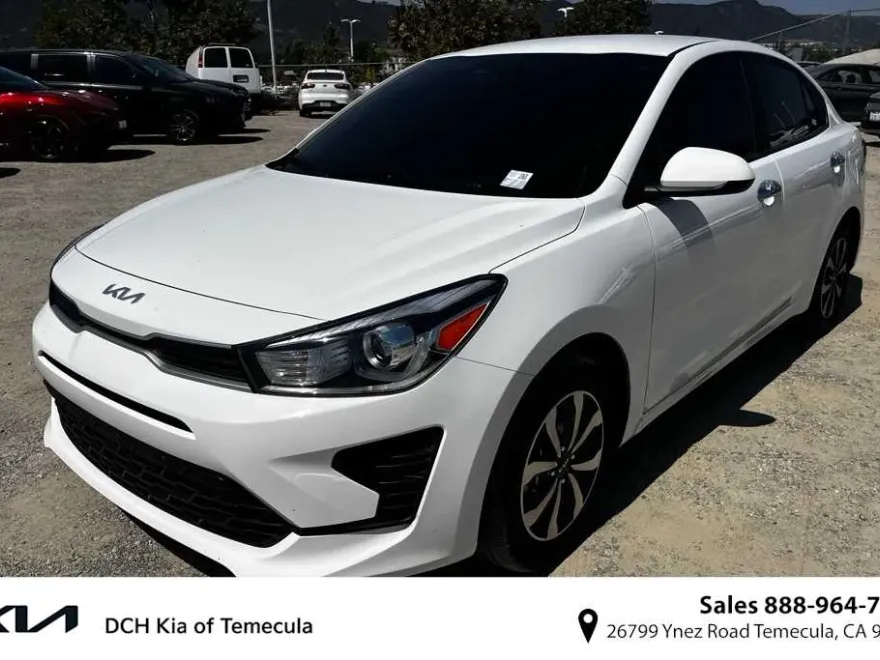 2023 Kia Rio LX S photo 1