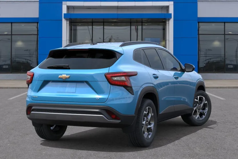2026 Chevrolet Trax LT photo 1