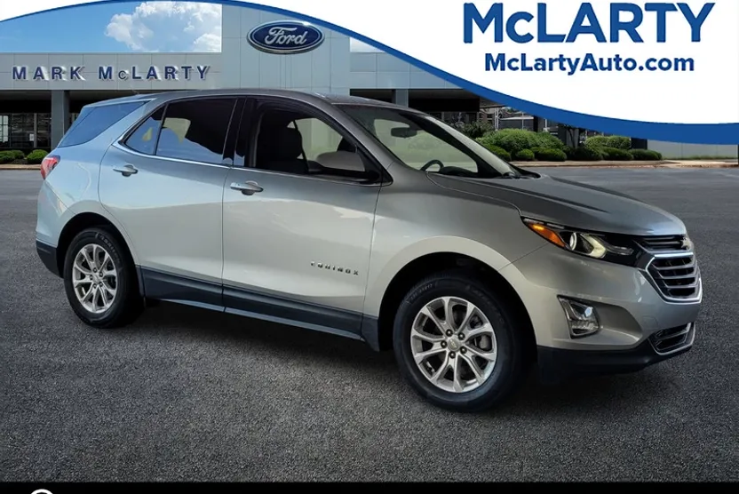 2020 Chevrolet Equinox LT photo 1