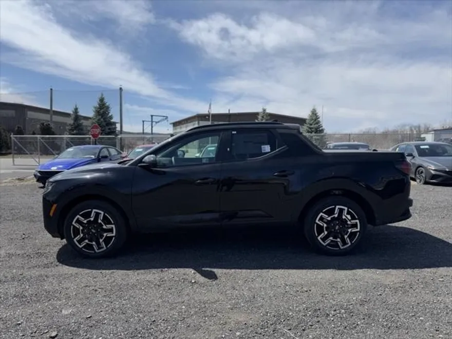 2025 Hyundai Santa Cruz Limited photo 1