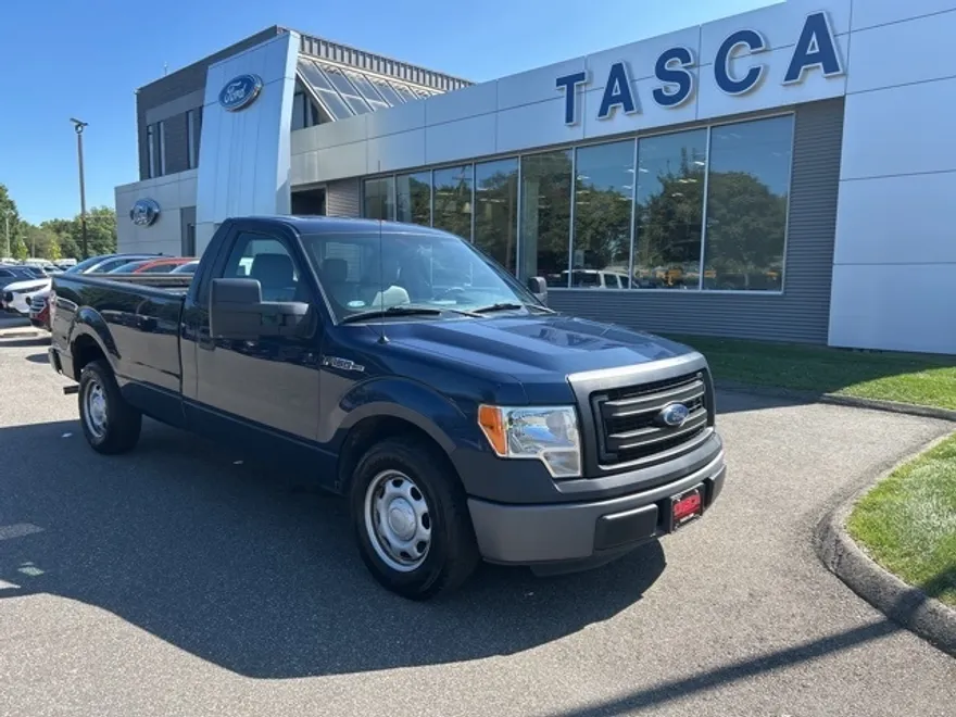 2013 Ford F-150 XL photo 1