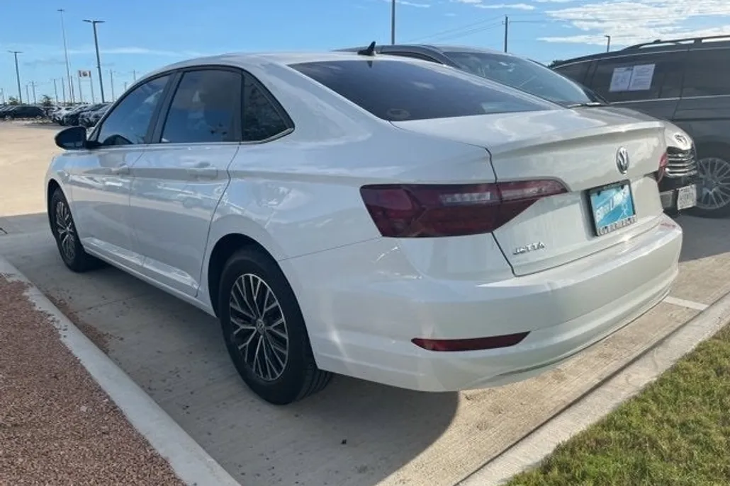 2020 Volkswagen Jetta SE photo 1