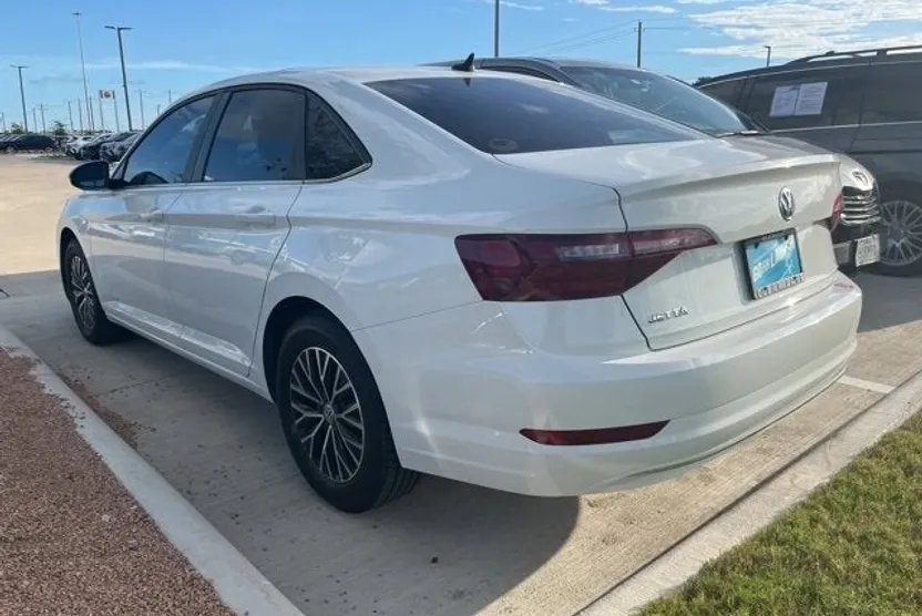 2020 Volkswagen Jetta SE photo 1