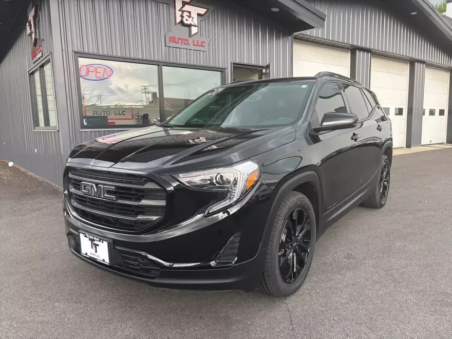 2021 Gmc Terrain SLE photo 1