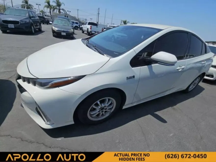 2019 Toyota Prius Prime photo 1