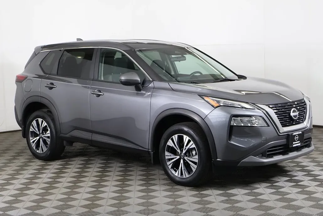 2022 Nissan Rogue SV photo 1