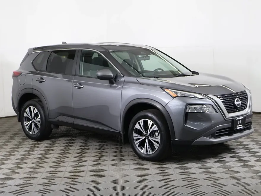 2022 Nissan Rogue SV photo 1
