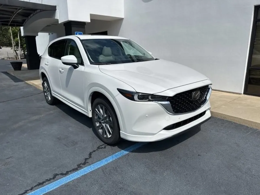 2025 Mazda CX-5 2.5 Premium Plus photo 1