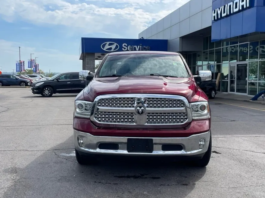2017 Ram 1500 Laramie photo 1