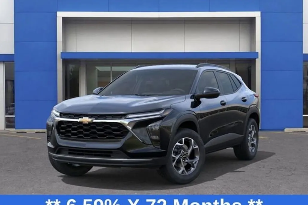 2026 Chevrolet Trax LT photo 1