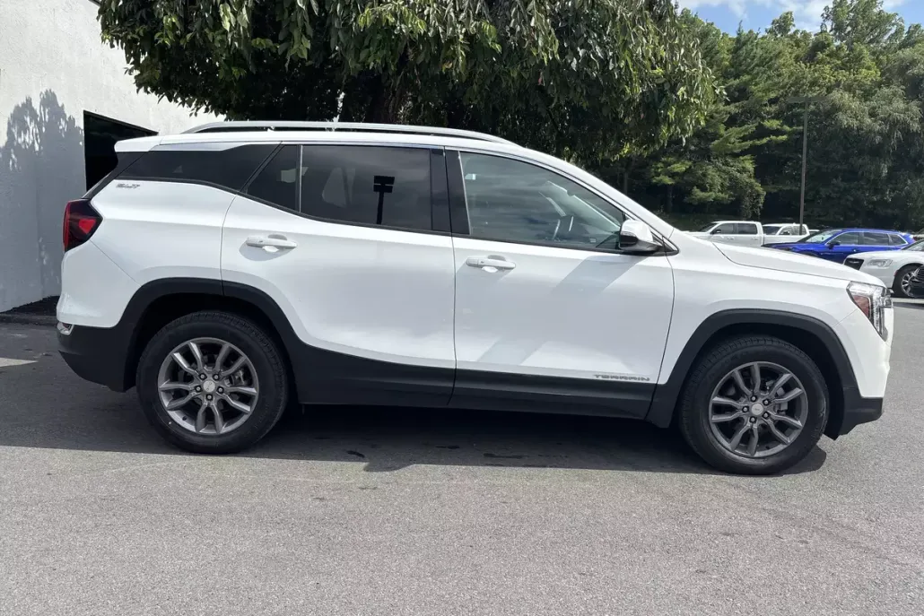 2023 Gmc Terrain SLT photo 1