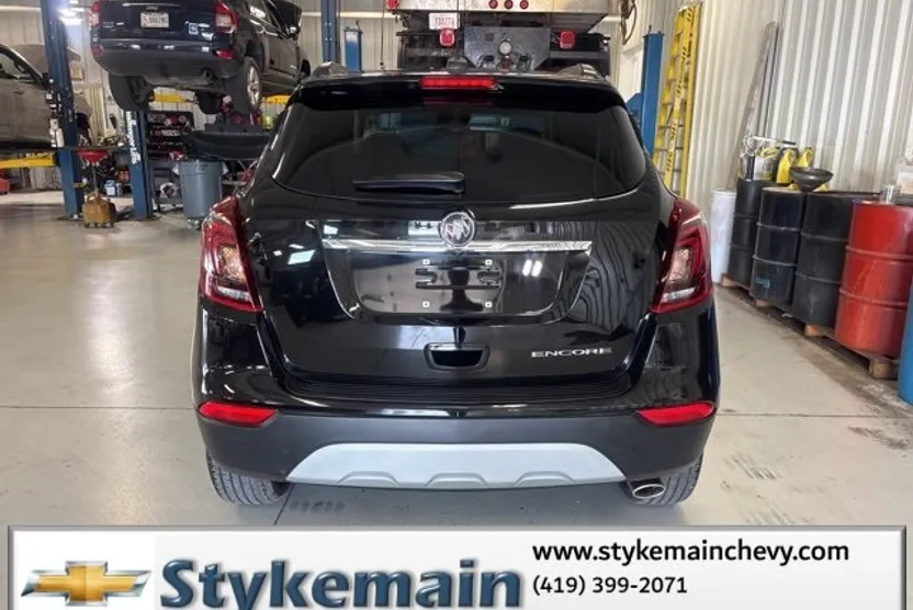 2021 Buick Encore Preferred photo 1