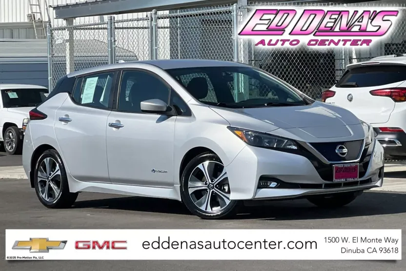 2019 Nissan Leaf SV photo 1