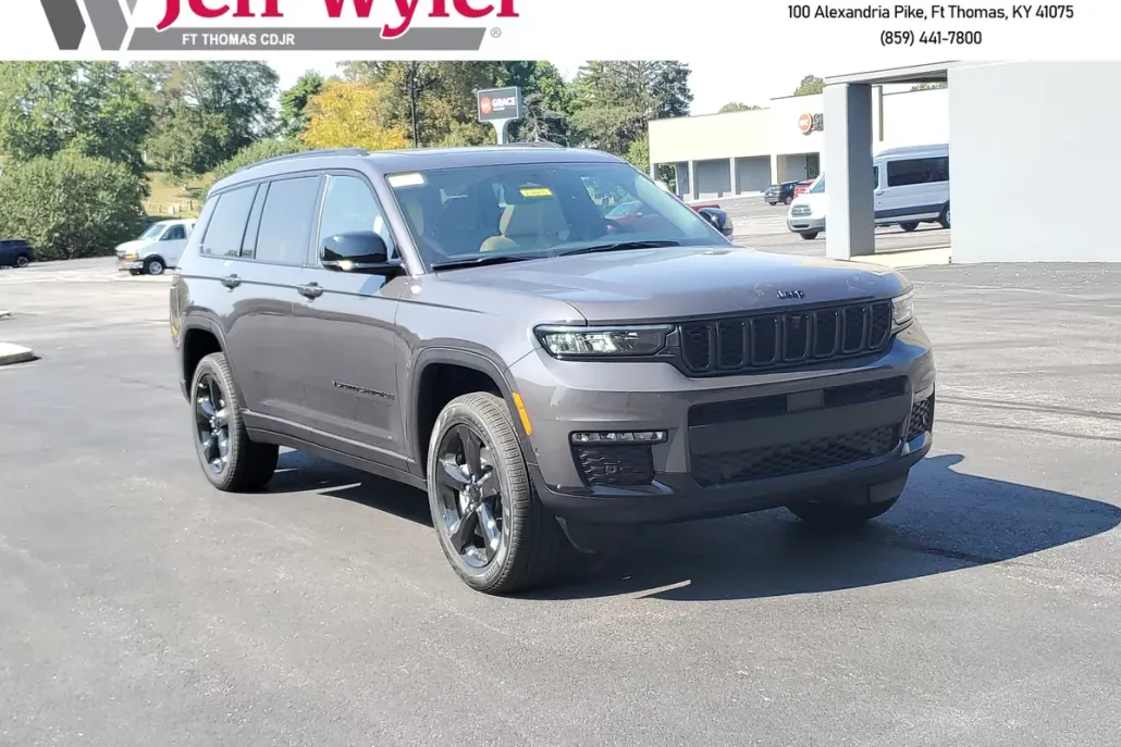 2025 Jeep Grand Cherokee Limited photo 1