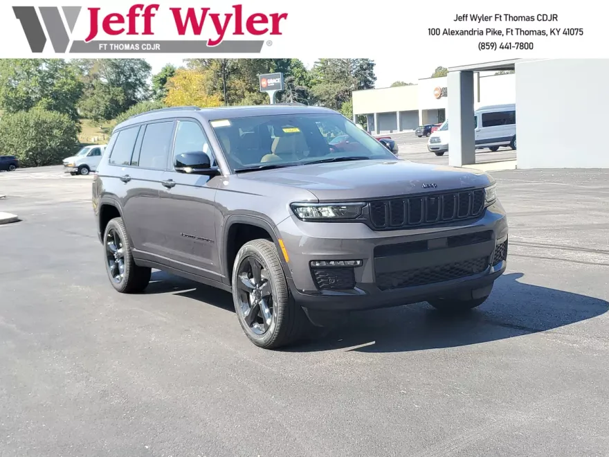 2025 Jeep Grand Cherokee Limited photo 1