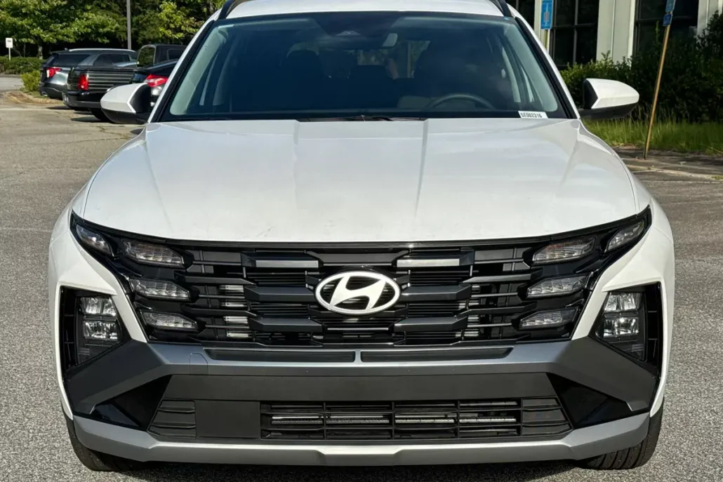 2025 Hyundai Tucson SEL photo 1