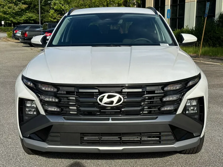 2025 Hyundai Tucson SEL photo 1