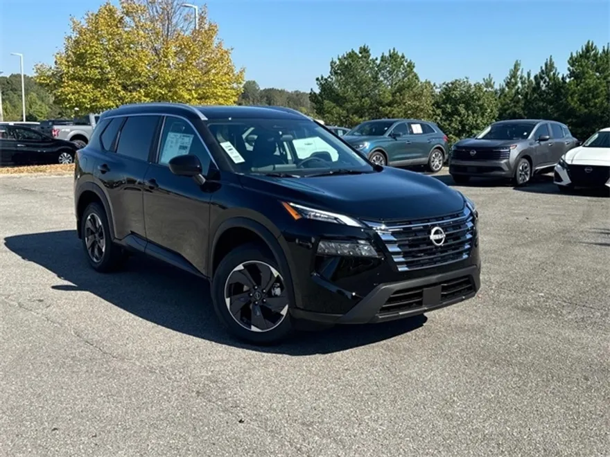 2026 Nissan Rogue SV photo 1