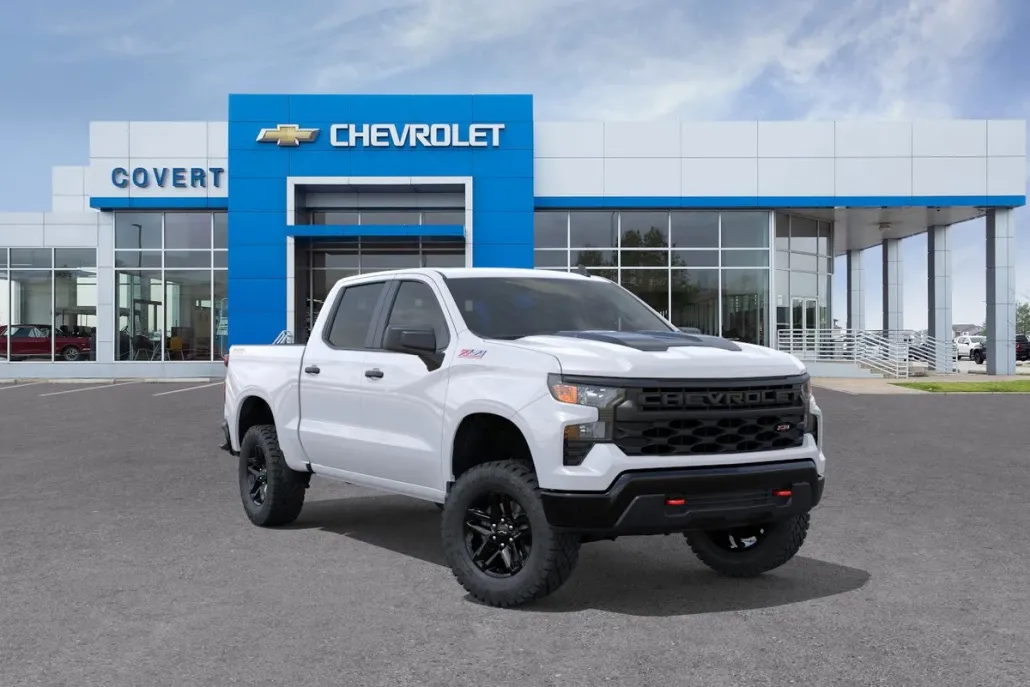 2026 Chevrolet Silverado 1500 Custom Trail Boss photo 1