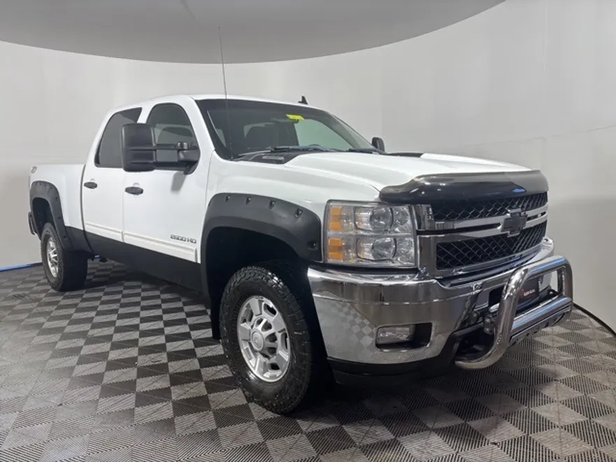 2011 Chevrolet Silverado 2500HD LT photo 1