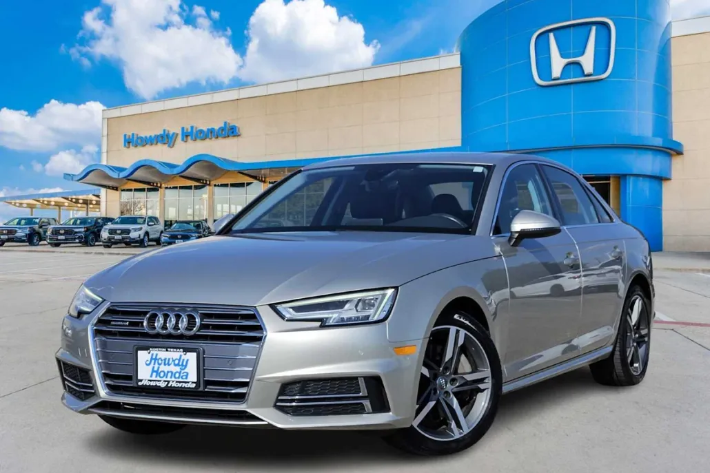 2017 Audi A4 Quattro Premium Plus photo 1