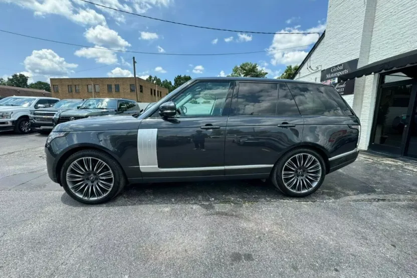 2021 Land Rover Range Rover HSE Westminster Edition photo 1