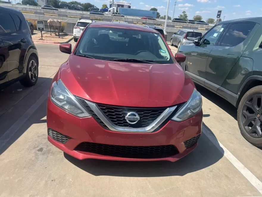 2017 Nissan Sentra SV photo 1