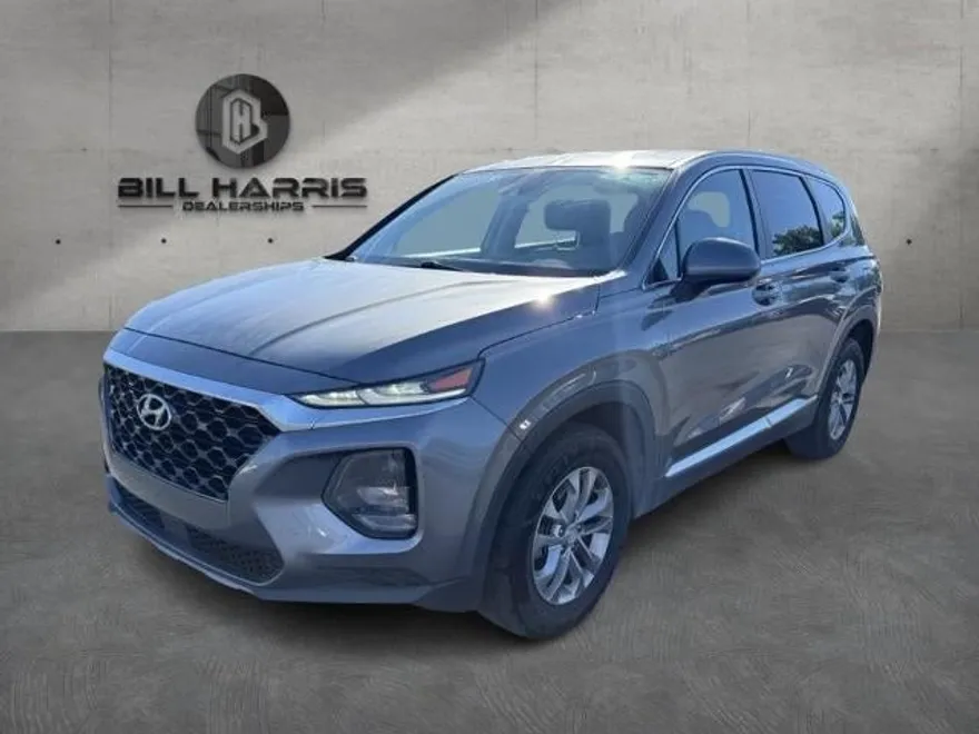 2019 Hyundai Santa Fe SE photo 1