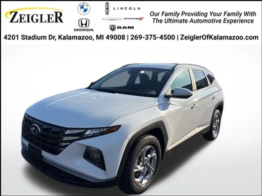 2024 Hyundai Tucson SEL photo 1