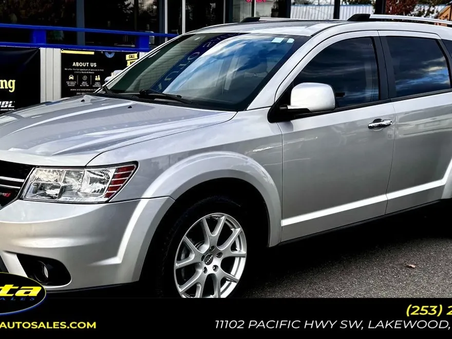 2013 Dodge Journey Crew photo 1