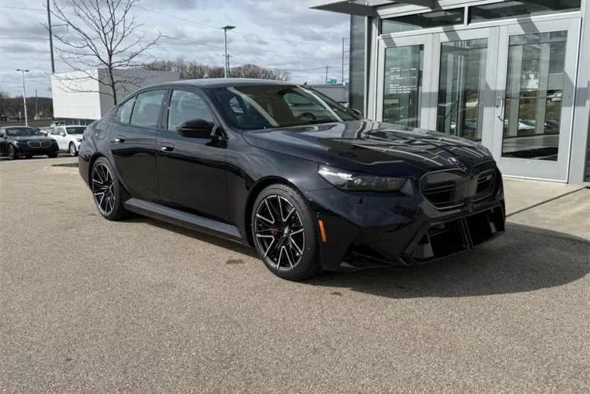 2025 Bmw M5 5 photo 1