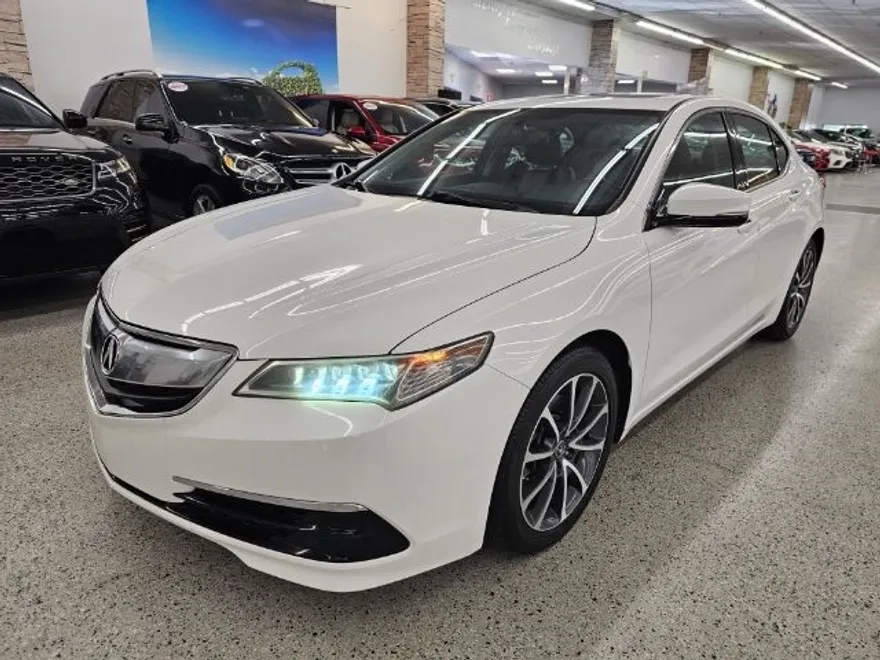 2016 Acura TLX photo 1