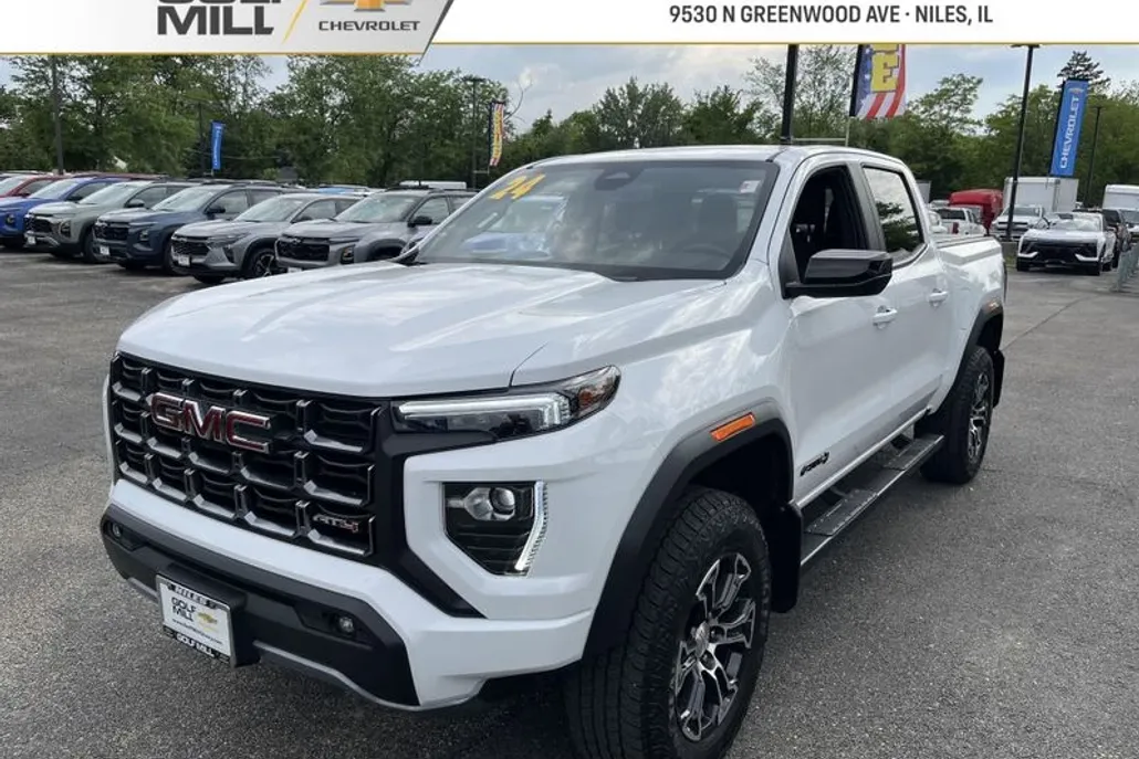 2024 Gmc Canyon AT4 photo 1